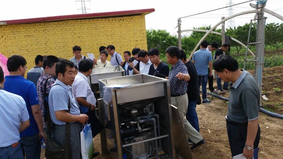 半干旱中心实验基地展销会.jpg